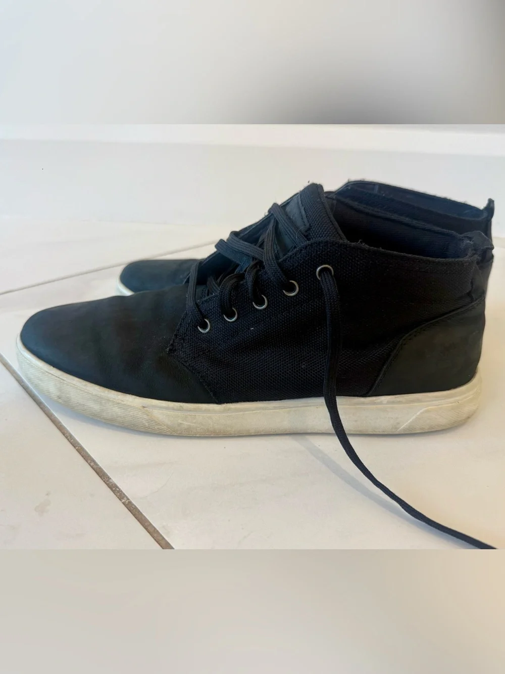 Timberland Men's Black Chukka Boots with White Sole